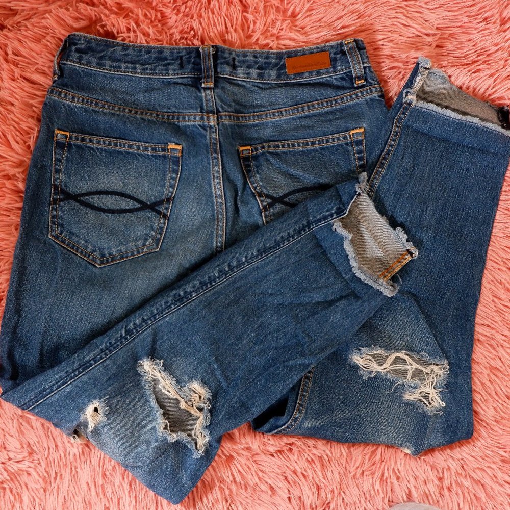 A&F Ultra High Rise Ripped Straight Jeans
